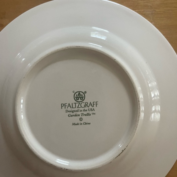 ☕️🌹 Vintage Pfaltzgraff Garden Trellis Cups And Saucers Set ☕️🌹 - Picture 11 of 12